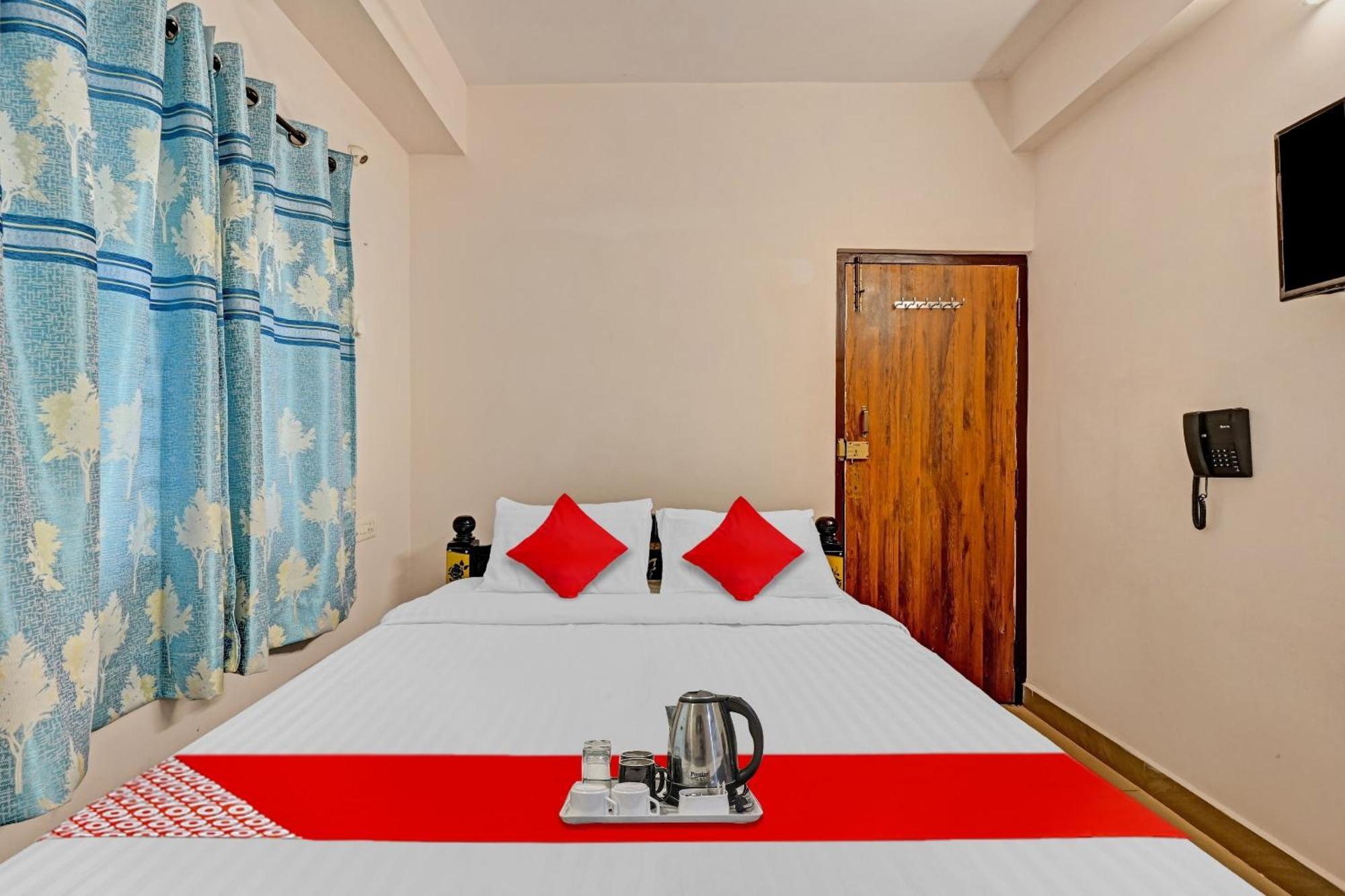 Hotel O Coastal Inn Luxury Service Apartments Kakinada Exterior photo